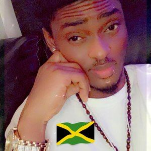 Meet your Posher, Drake